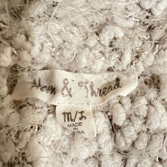 Hem & Thread Fuzzy Textured Knit Drape Front Vest Cardigan Cream M L - Picture 7 of 8